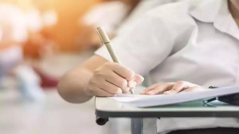 Contestații Bacalaureat 2026: O elevă din Galați a obținut media 10 după recorectare