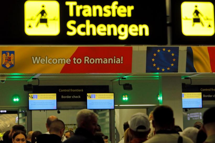 Documentele obligatorii pentru minorii care ies din România. Ce trebuie să știe părinții înainte de vacanță