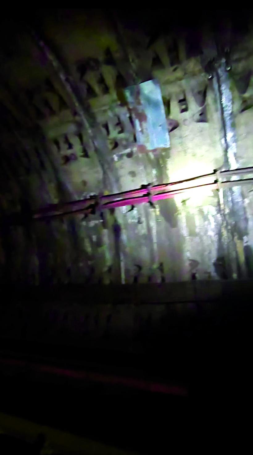 REPORTAJ. Tură de noapte la metrou: milioane de vieți garantate pe un caiet A4. Viața nevăzută a „liniorilor” din galeriile Metrorex 19018005