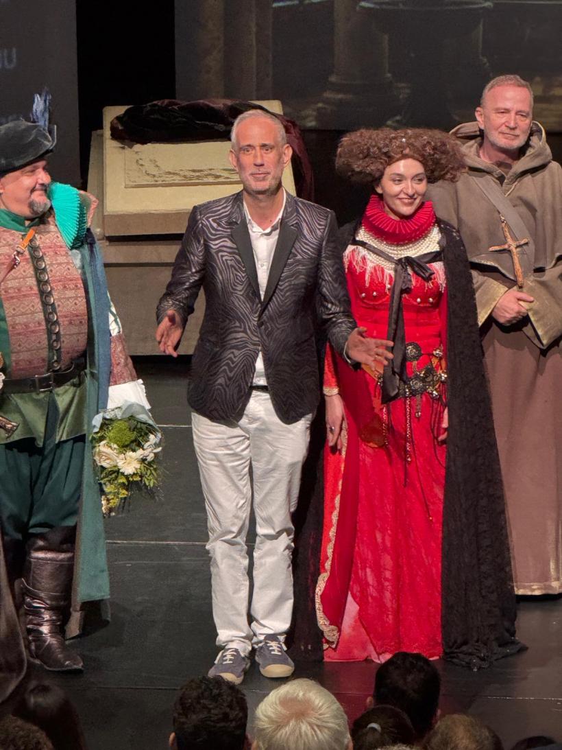Povestea lui Romeo și Julieta continuă, în regia lui Toma Enache 19017989