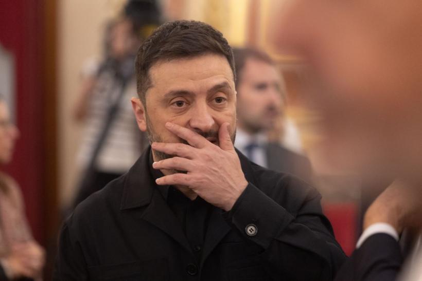 Proteste la Kiev după demisia ministrului Apărării. Mii de oameni îi cer lui Zelenski să revină asupra deciziei