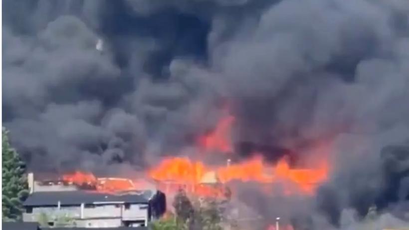 Dezastru în Norvegia: Peste 100 de case, mistuite de un incendiu violent