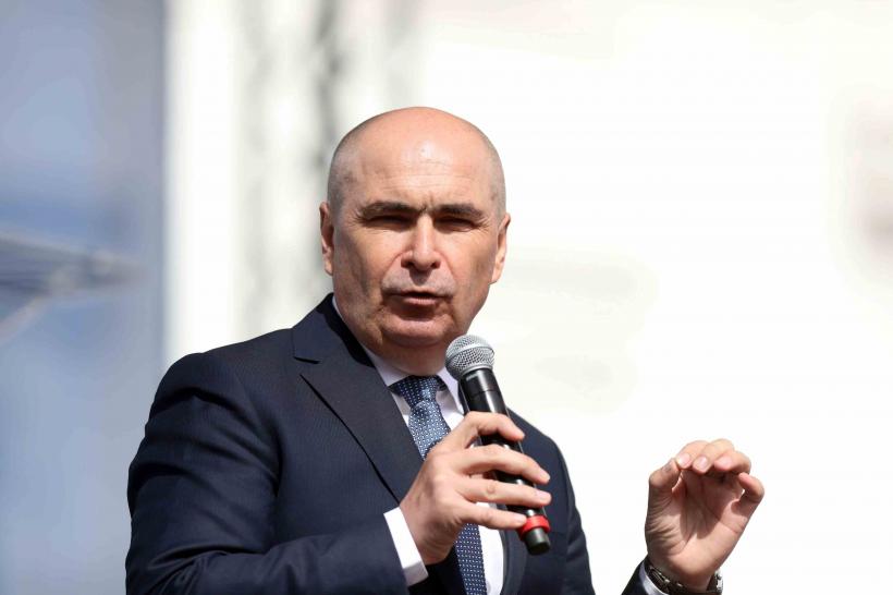 Ilie Bolojan, semnal ferm de Ziua Aviației: Asumarea obligațiilor NATO impune tehnică modernă și oameni bine pregătiți