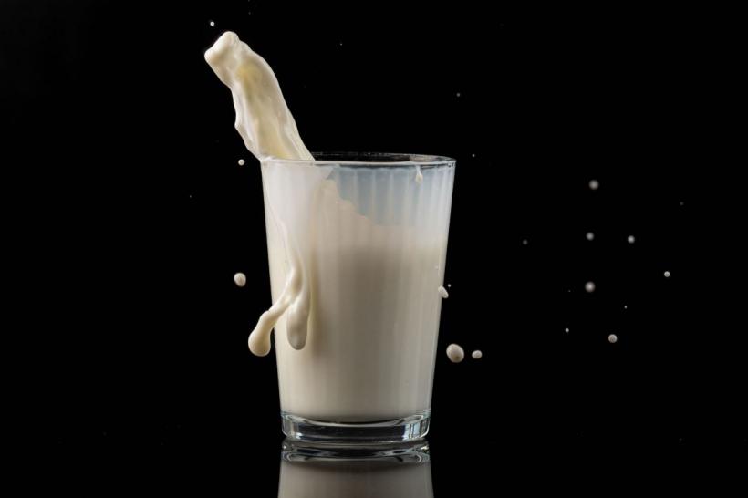 Care este cel mai sănătos lapte? Nutriționiștii explică cele mai populare variante