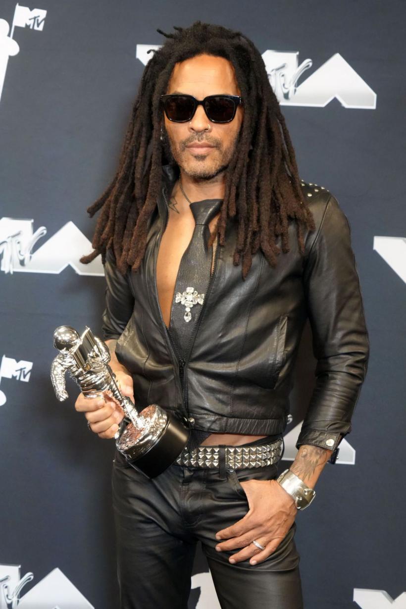 Pantaloni de piele la sală în 2026? Lenny Kravitz are explicația perfectă 19018484