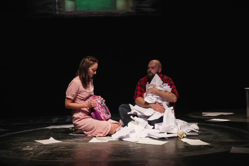 Scena Digitală propune în luna iulie două întâlniri cu emoția: Broadway și o poveste despre iubire, familie și acceptare
