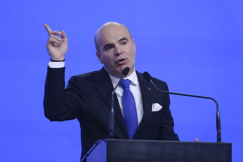 Rareș Bogdan, acuzații fără precedent la adresa lui Bolojan: „Un om cu viziune îngustă care a prăbușit sectoare întregi”