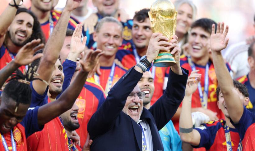 Spania este noua Campioană Mondială, după ce a învins Argentina, în cea de-a 39-a zi lider de piaţă, cu record de audiență! Antena 1 și AntenaPLAY au fost prima alegere a românilor în ziua care a stabilit câștigătoarea World Cup 19018943