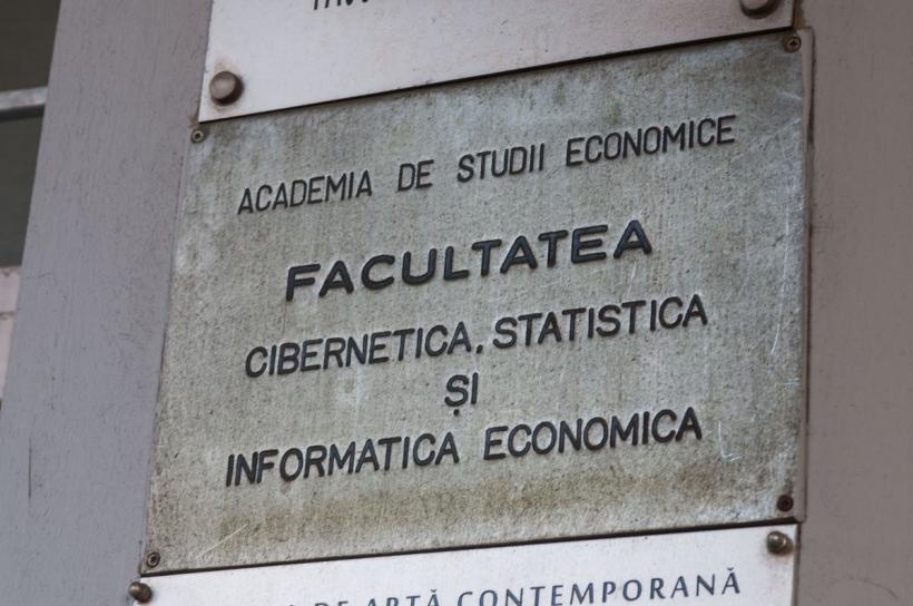 Concurență fără precedent la admiterea în facultăți: mii de tineri se bat pe puține locuri bugetate
