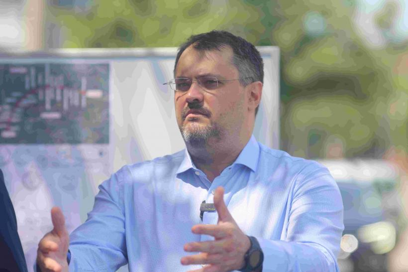 USR s-a dezlănțuit împotriva bisericii: religia prostește! Patriarhia, acuzată că folosește populismul deșănțat