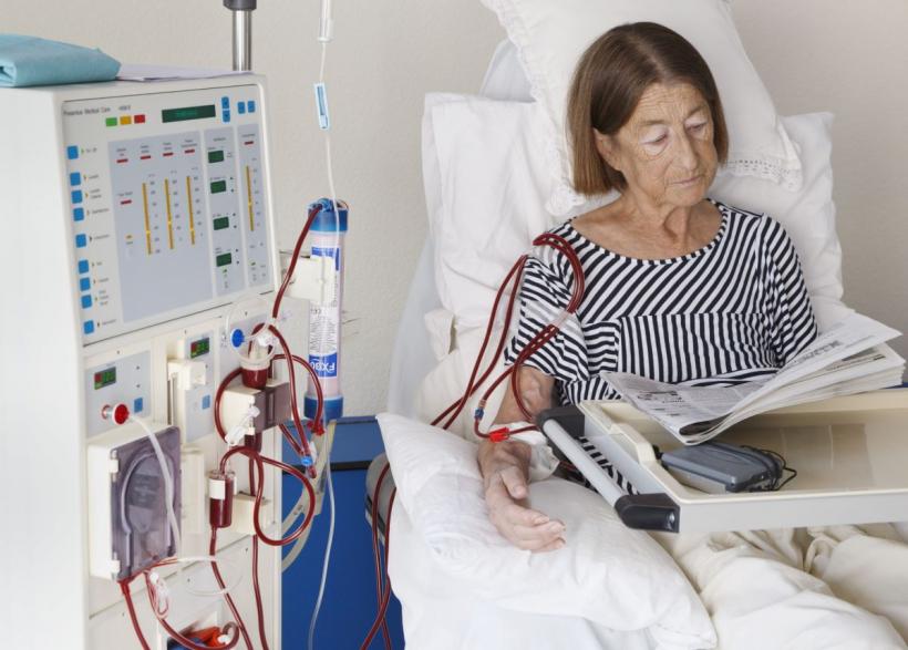 Boala cronică de rinichi: la ce să fii atent ca să nu ajungi la dializă sau la transplant renal