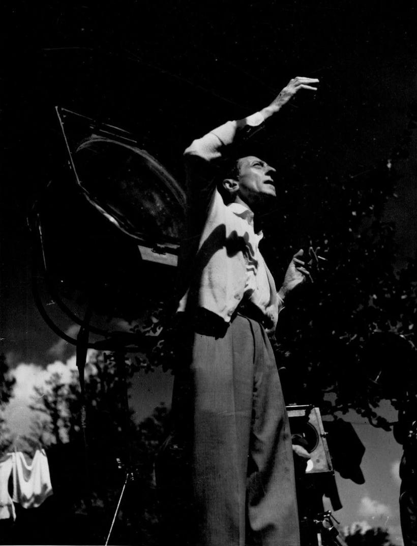 Jean Cocteau, artistul sortit să alerge mai repede decât frumusețea 19018987