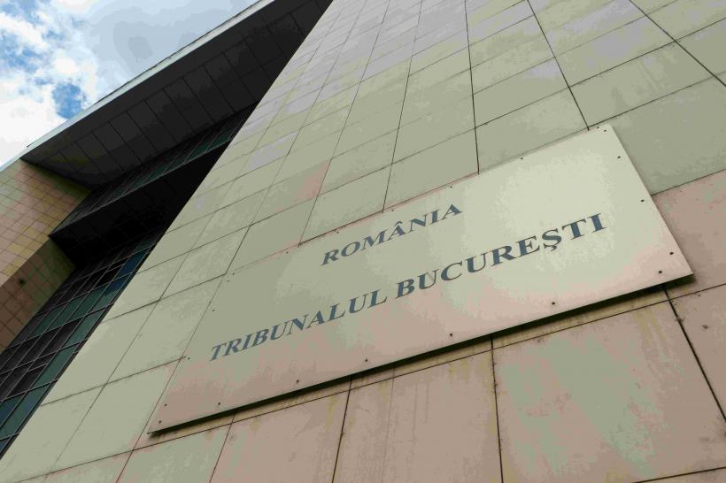 Două judecătoare s-au extras din procesul prin care PNL cere validarea Statutului adoptat în Congresul suspendat