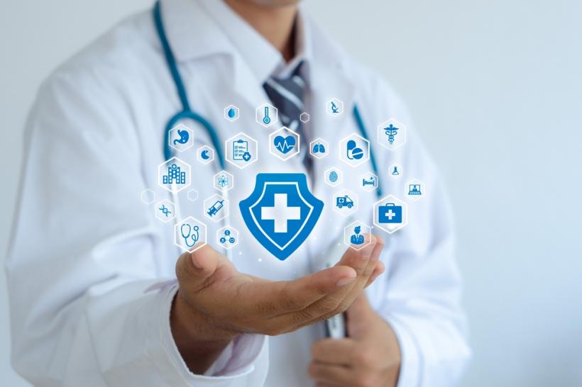 Farmacie online vs. farmacie fizică: 5 diferențe care îți pot economisi timp și bani