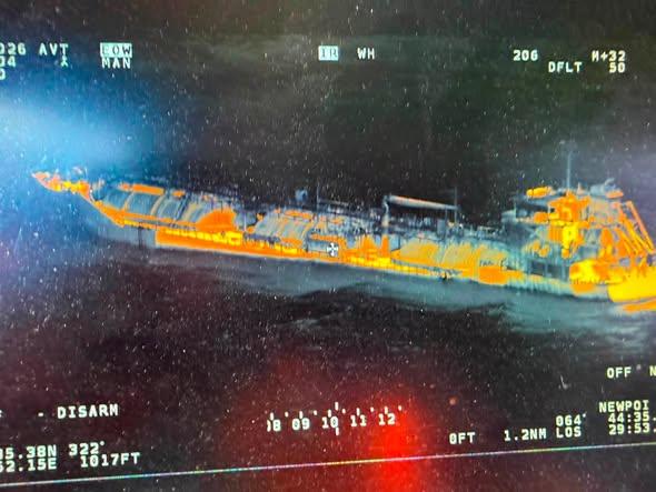 DSU dă asigurări după stingerea incendiului de pe Gas Lisbon: Litoralul românesc este în siguranță