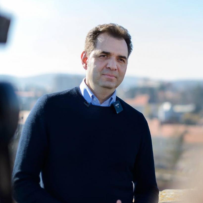 Decizie șocantă la Sfântu Gheorghe: Primăria orașului NU le dă românilor voie să protesteze