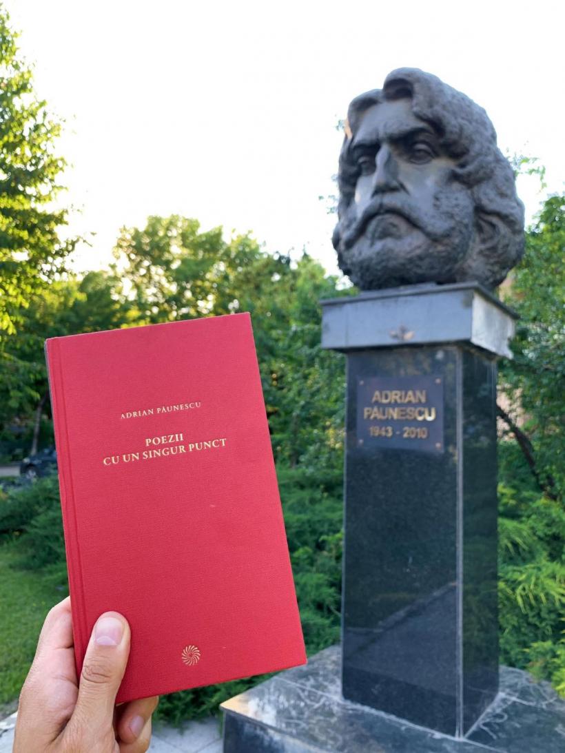 Monumentul lui Adrian Păunescu, din nou în centrul unei dispute publice. Între recunoașterea operei literare și controversa trecutului politic