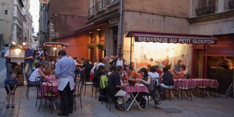 Uită de Paris și Roma! 5 orașe europene oferă experiențe gastronomice ideale pentru o escapadă de weekend