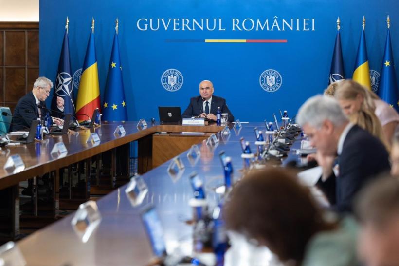 Guvernul demis, dat pe mâna instanțelor și procurorilor pentru HG-urile adoptate în mod ilegal și neconstituțional