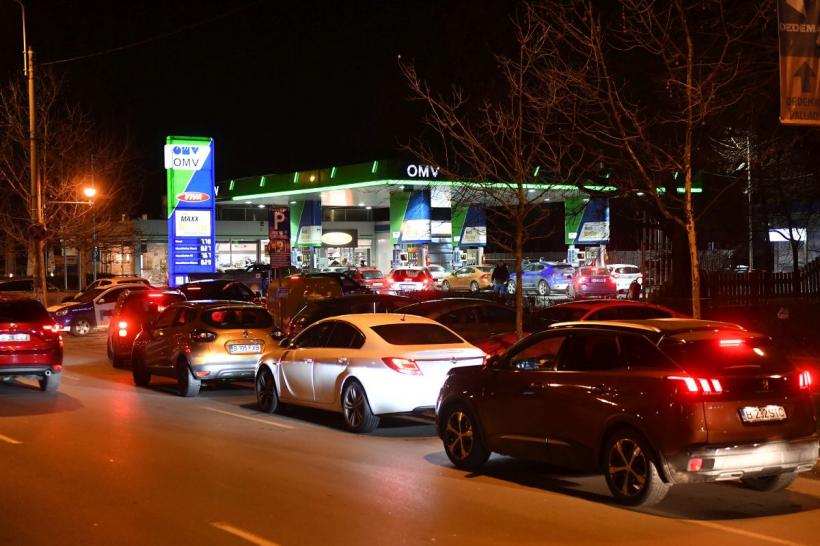 România rămâne fără motorină? Expert: „Nu lipsa combustibilului este pericolul, ci panica oamenilor”