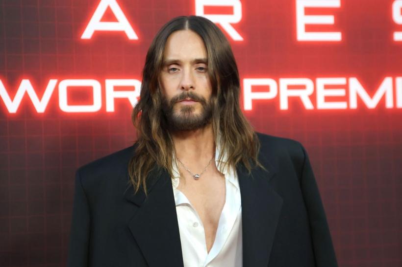 Jared Leto, acuzat de 10 femei de agresiune sexuală. Actorul neagă totul