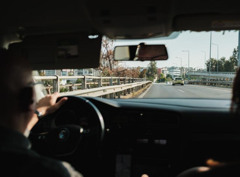 A doua mașină în familie: cum împarți drumurile între două autoturisme