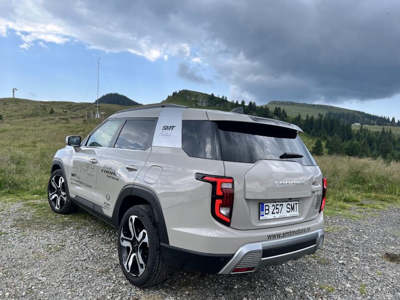 Aventură pe crestele munților cu KGM Torres Hybrid. SUV pentru drum lung, la consum redus 19020538