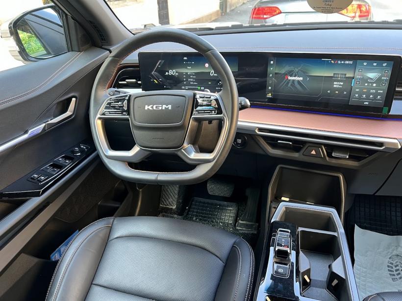 Aventură pe crestele munților cu KGM Torres Hybrid. SUV pentru drum lung, la consum redus 19020541