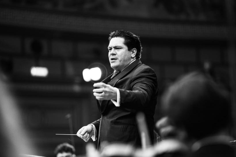 Concursul Internațional George Enescu 2026 debutează la Ateneul Român cu un concert-eveniment sub bagheta maestrului Cristian Măcelaru