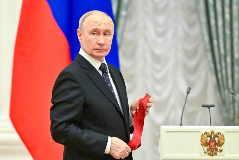 Lavrov: Putin este "trimis de Dumnezeu" pentru a salva Rusia