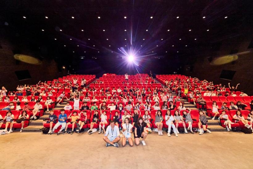„Atlasul Universului”, filmul românesc de aventură care a stârnit interesul publicului la festivaluri din Europa și Asia, se vede în avanpremieră și în România 19021191