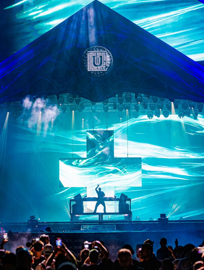 Cine urcă pe scena Untold 2026: Sting, The Chainsmokers și Flo Rida, vedetele festivalului de la Cluj 19021079