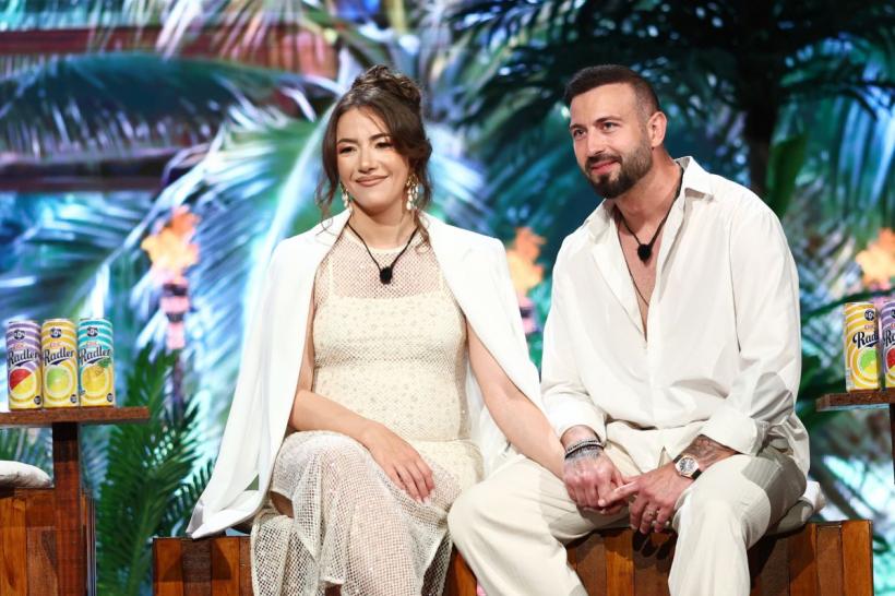 Declarații surprinzătoare, revederi neașteptate și momente tensionate, în această seară, la Insula Iubirii – Reuniuni, de la 20:30, la Antena 1 și pe AntenaPLAY! 19021381