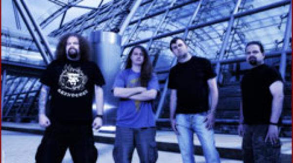 rock extrem la preoteasa canta teroristii sonori