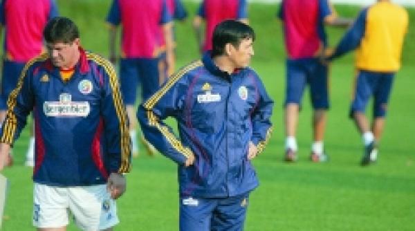 echipa nationala spioni pe toate fronturile