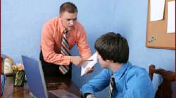 studiu atentie subalterni exista sefi toxici