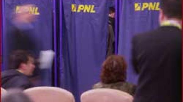 congres pnl cu artileria pe basescu