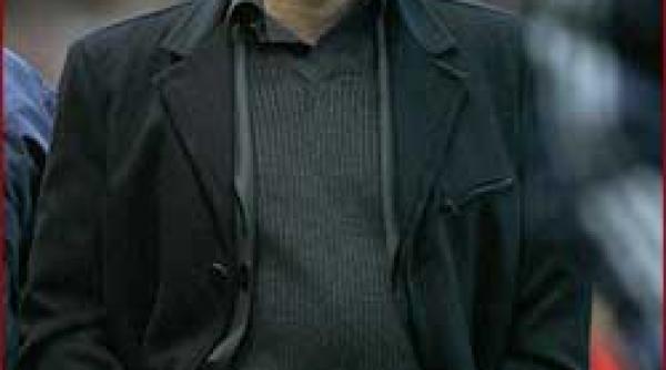 chelsea mourinho cu bagajele la usa