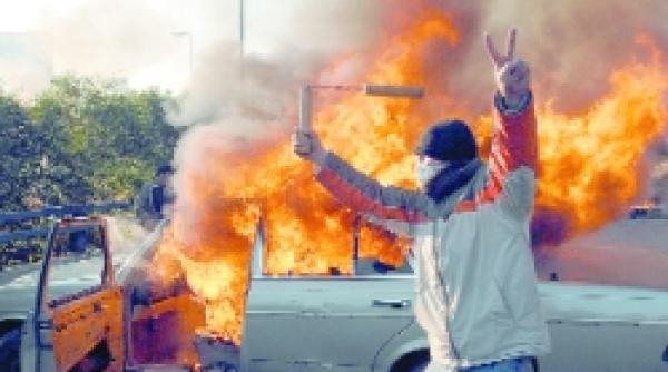 greva si batai stare de criza la beirut