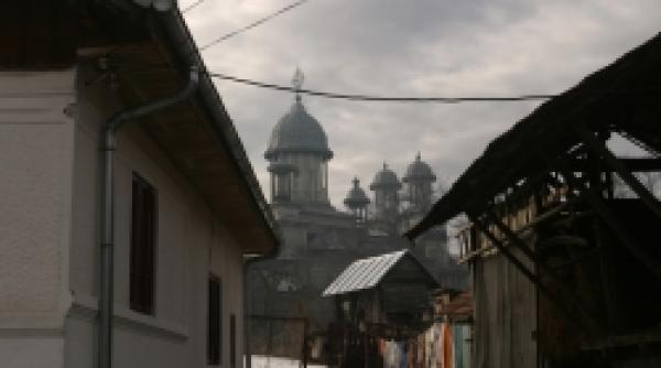 valea plopului satul cu 26 de biserici