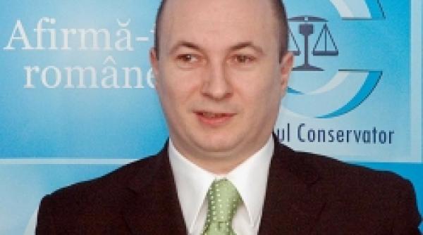 proiect impotriva functionarilor executivul demascat de pc