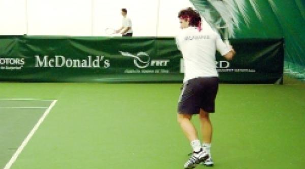 cupa davis pavel absent