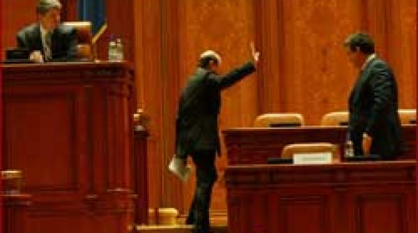 referendum pentru vot uninominal