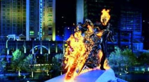 film nicolas cage supererou