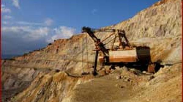 suspiciuni ale ong urilor onu complice la rosia montana