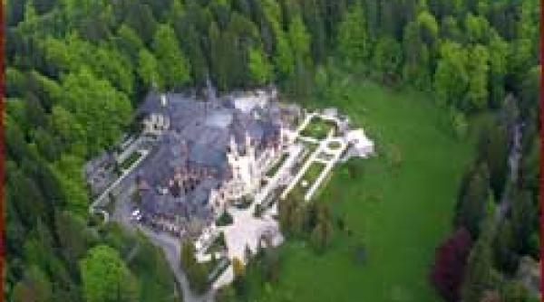 decizie semnata pelesul si pelisorul retrocedate