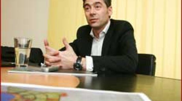 stanchev acuza lucratura politica