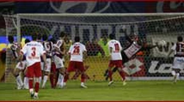 rapid dinamo 1 4 cainii nu iarta pe nimeni