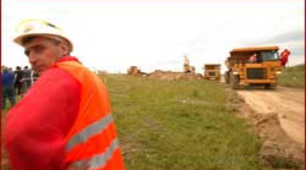 mafia politica si a facut lege bani publici varati in buzunarele alesilor locali