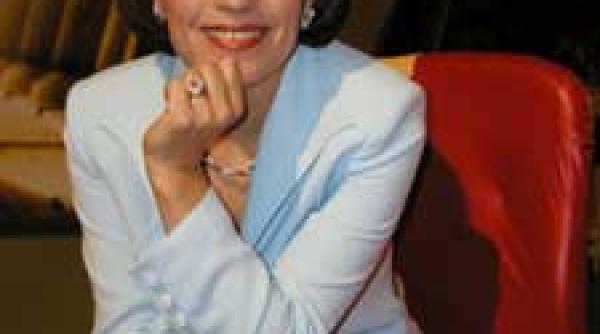 astazi e ziua ta adriana trandafir